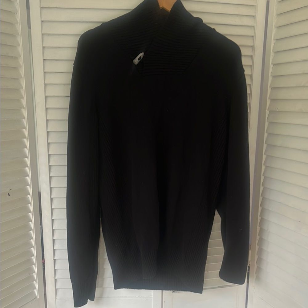 Men's Black Sweater